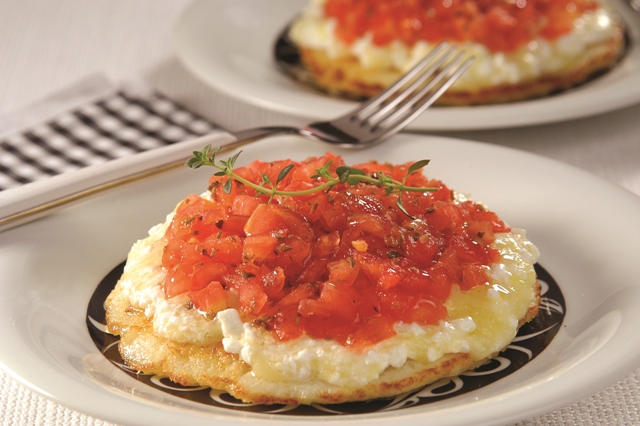 Mini pizza de arroz. Receita: Cinthya Maggi. Créditos da imagem: Lang Mini pizza de arroz. Receita: Cinthya Maggi. Créditos da imagem: Lang