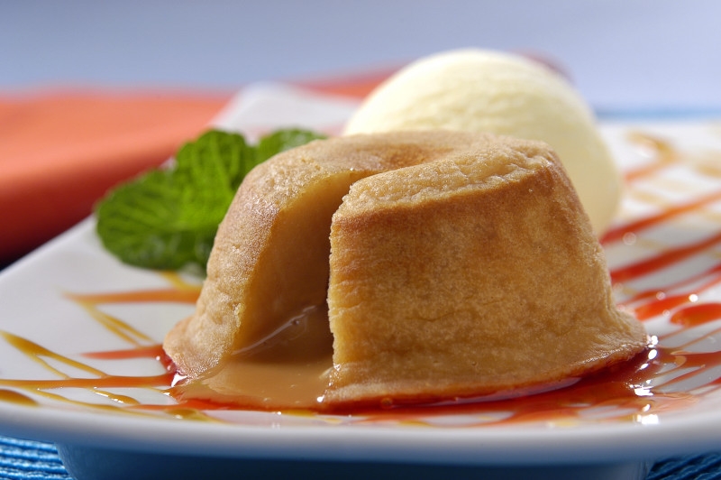 Petit gateau de doce de leite. Receita: Cinthya Maggi. Créditos da imagem: Lang Petit gateau de doce de leite. Receita: Cinthya Maggi. Créditos da imagem: Lang