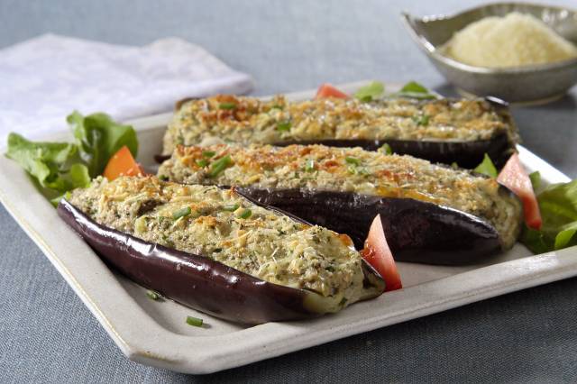 Beringelas ao forno. Receita: Cinthya Maggi. Créditos da imagem: Lang